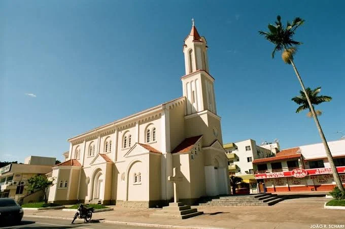 Igreja Matriz do Divino Espírito Santo, Camboriú
